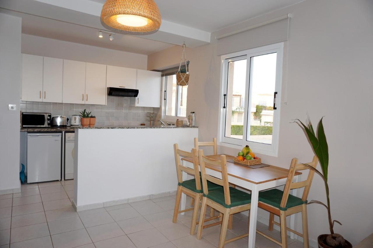 Top Seaview Apartment In 佩亚 外观 照片